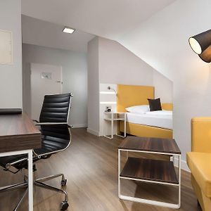 Standard Room with 1 Single Bed
